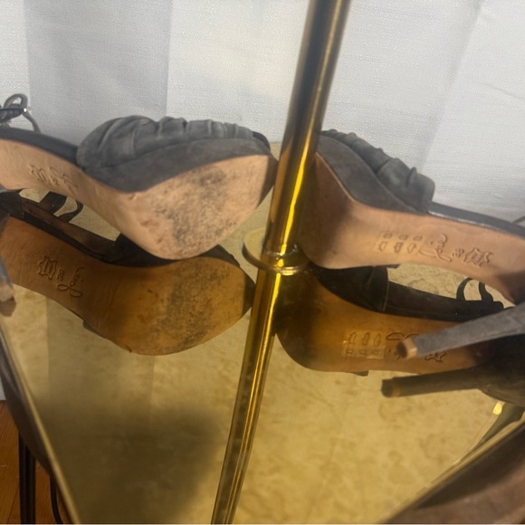 Joie Gray Heels Sophisticated Style 7.5 - Picture 11 of 11